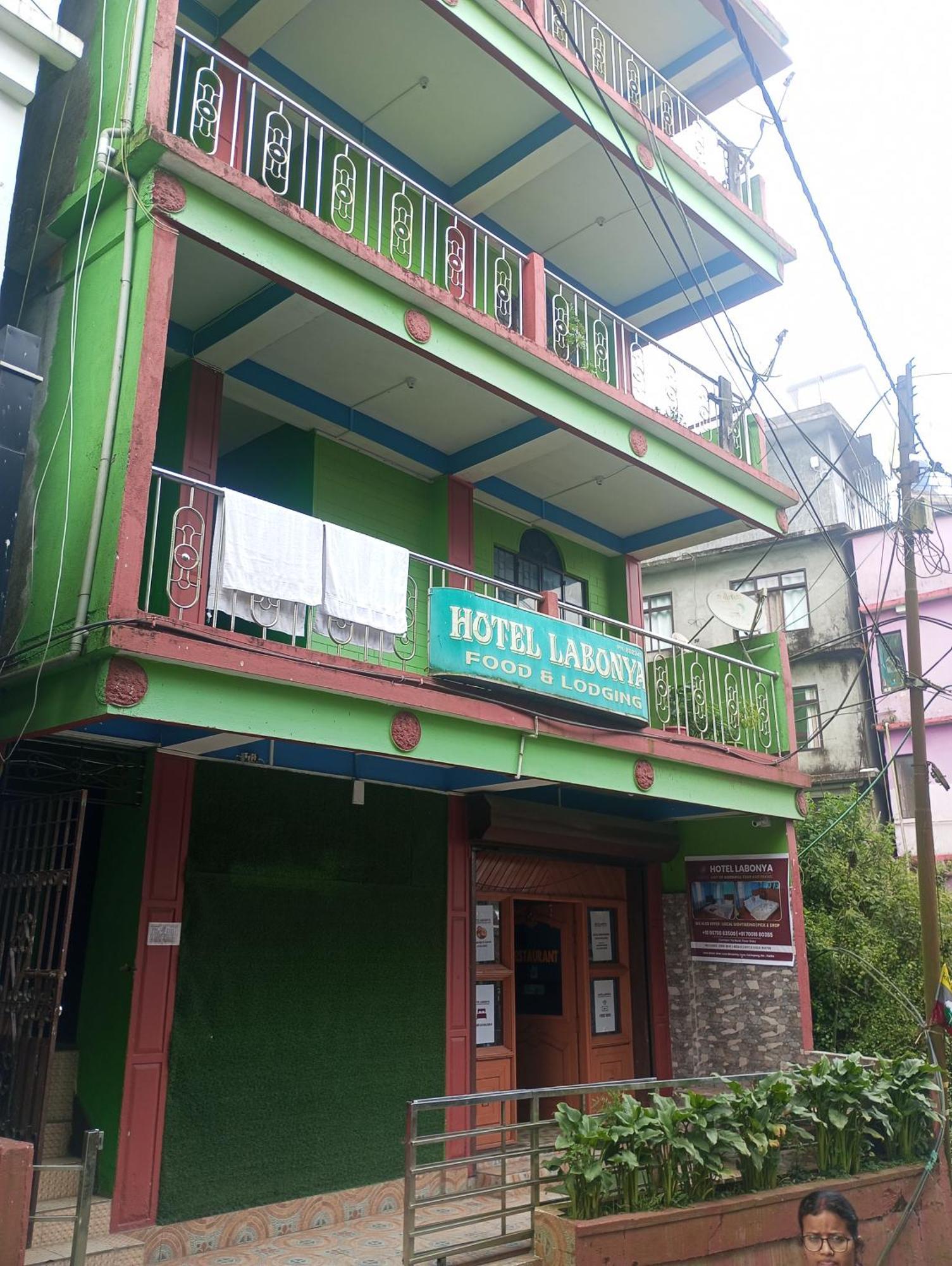 Hotel Labonya Lava 外观 照片